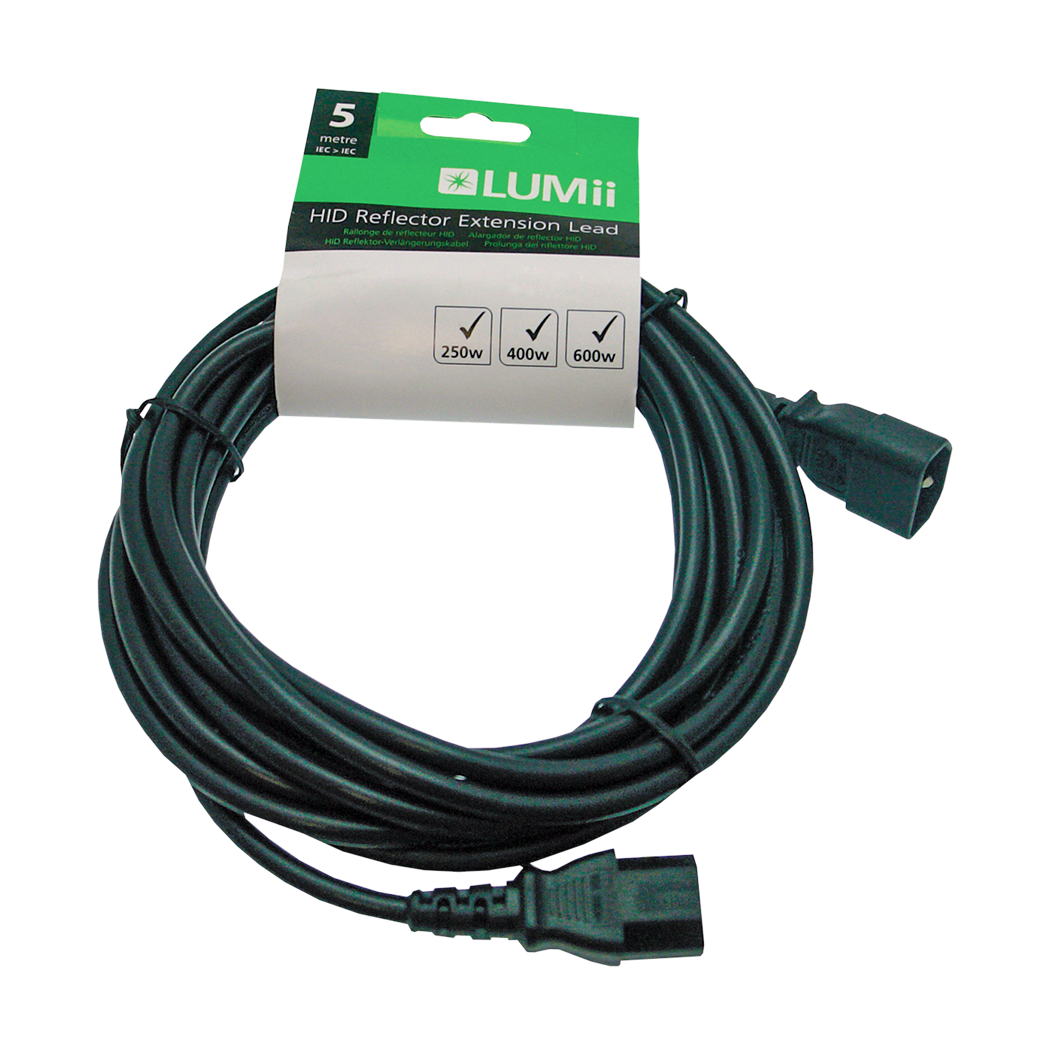 Green extension lead with LUMii packaging on a white background