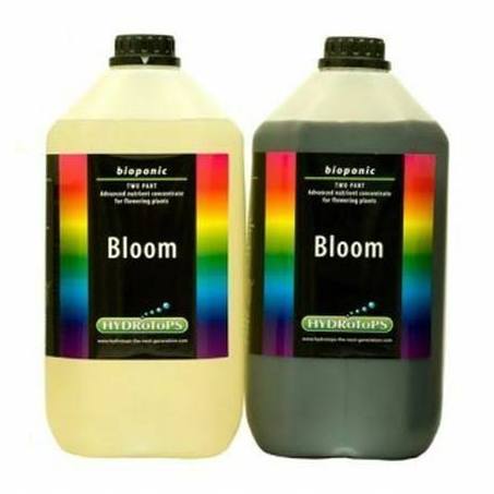 Two bottles of Hydrotops bloom A&B, one with a white label and the other with a gray label, both featuring the brand logo and product name 'Bloom'.